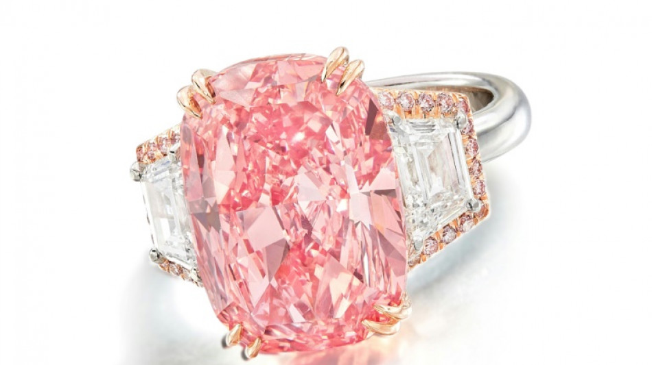 Hong Kong: un diamant rose vendu pour pr&egrave;s de 58 M de dollars