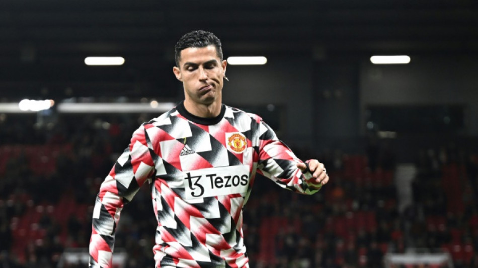 Ronaldo back in Man Utd training