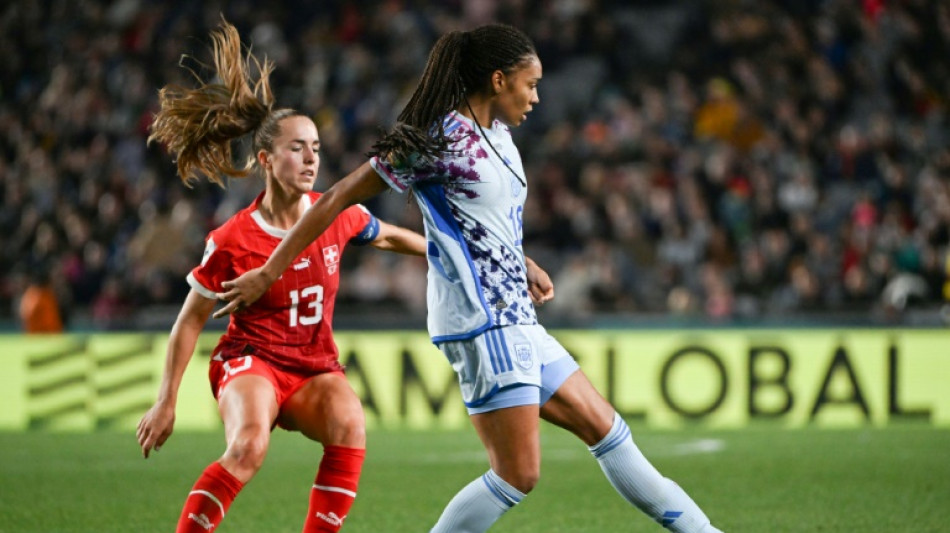 Mondial f&eacute;minin: l'Espagne dans le monde Paralluelo