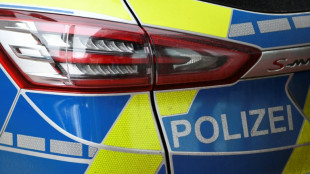 Brandenburg: Mann t&ouml;tet Frau auf offener Stra&szlig;e