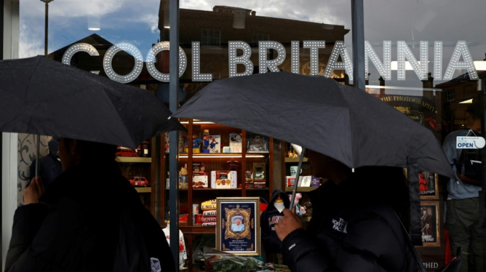 R&eacute;pit en juillet pour le PIB britannique qui pourrait p&acirc;tir des fun&eacute;railles de la reine