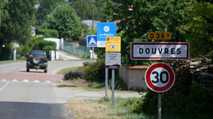 Quintuple meurtre familial dans l'Ain: marche blanche silencieuse &agrave; Douvres