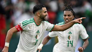 Com 2 gols de Mahrez, Arg&eacute;lia vence Sud&atilde;o em sua estreia na Copa Africana
