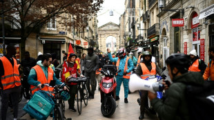 "Ras-le-bol !": gr&egrave;ve nationale des livreurs Uber, qui r&eacute;clament une meilleure r&eacute;mun&eacute;ration