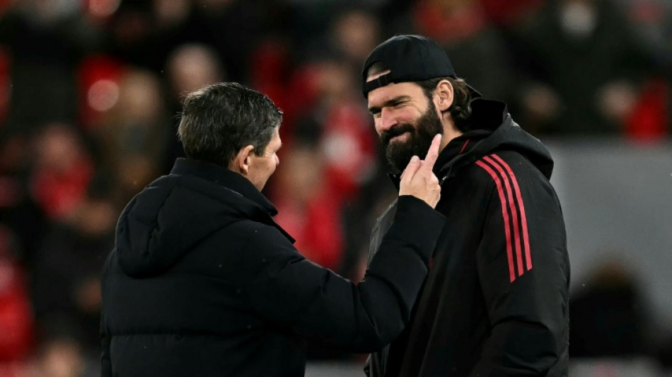 T&eacute;cnico do Liverpool confirma retorno do goleiro Alisson