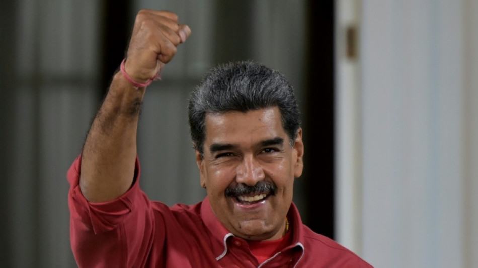 Maduro comparece &agrave; Suprema Corte para validar reelei&ccedil;&atilde;o em meio &agrave; press&atilde;o internacional