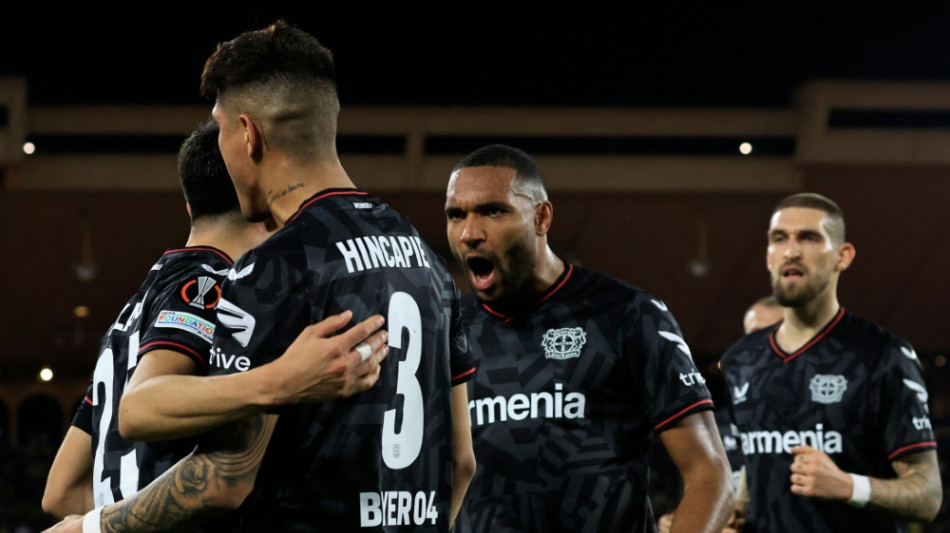 Leverkusen nach Elfmeterkrimi im Achtelfinale