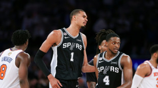 Spurs edge Knicks 115-111 in NBA Finals as Trump booed