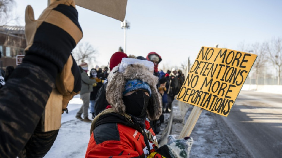 Minnesota: importantes manifestations &agrave; Minneapolis, les autorit&eacute;s am&eacute;ricaines sur la d&eacute;fensive
