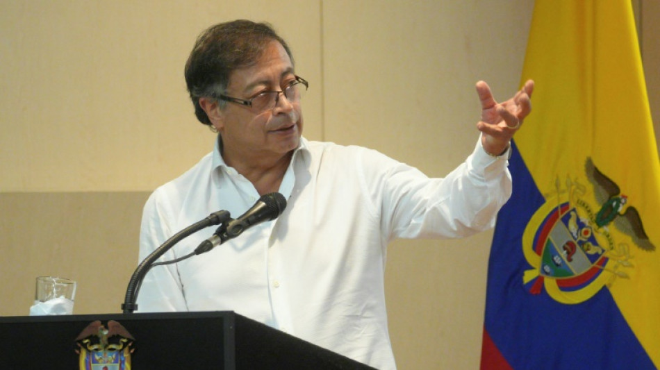 Colombia pide perd&oacute;n por las masacres de paramilitares en la d&eacute;cada de 1990