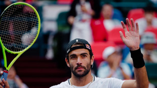 Berrettini vince all'esordio a Shanghai, Kovacevic ko in 3 set