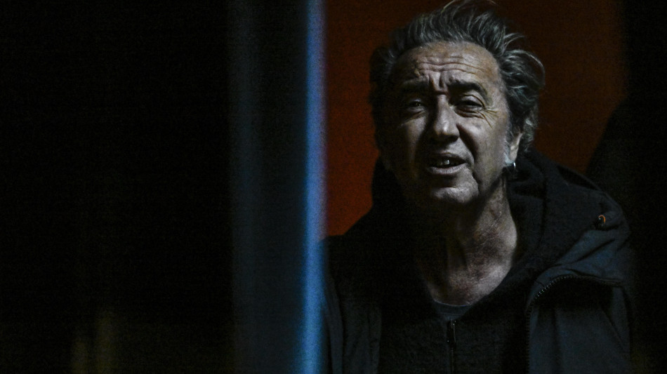 Sorrentino, il cinema &egrave; un cumulo di bugie che intercetta la verit&agrave;