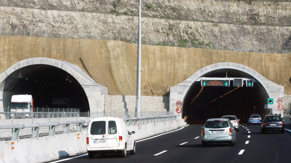 A E.On gara di Autostrade per l'Italia per ricarica auto elettriche