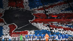 Rangers defy UEFA, but defeated by Napoli