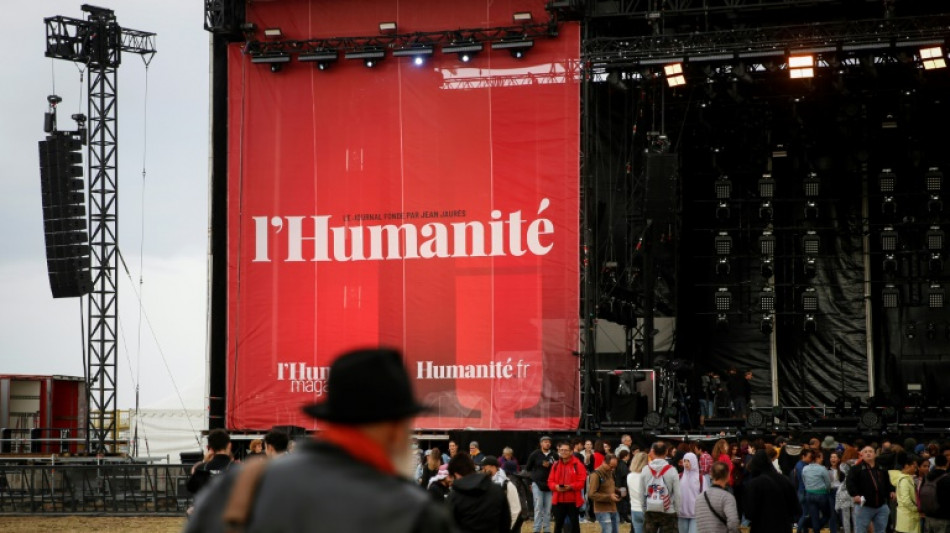 A la f&ecirc;te de l'Huma, la Nupes met en minorit&eacute; Roussel sur "la gauche des allocs"