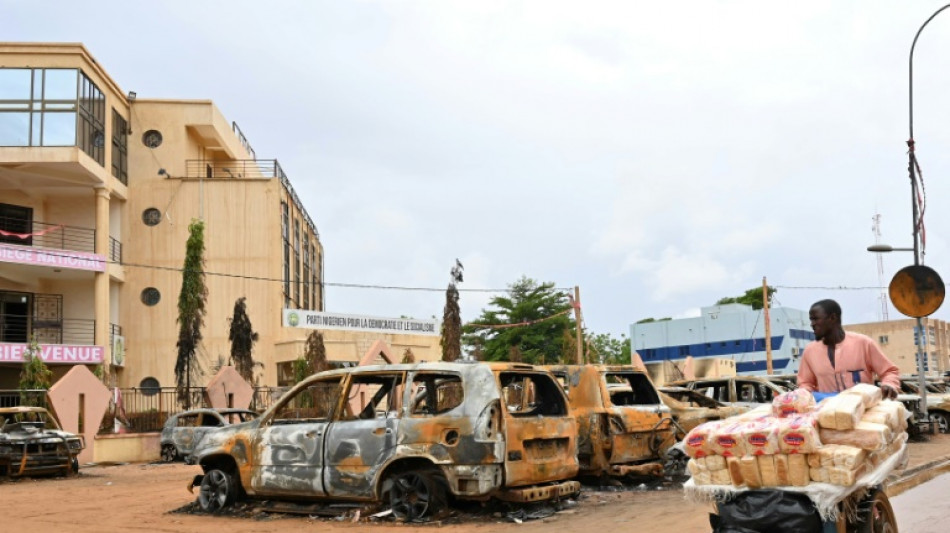 EUA fracassam em tentativa de buscar solu&ccedil;&atilde;o negociada para o N&iacute;ger