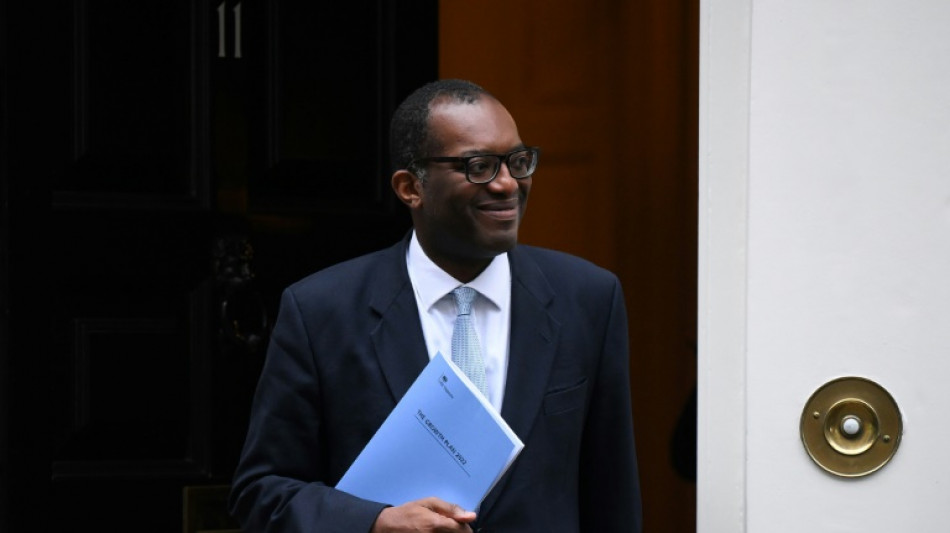 Londres ouvre les vannes budg&eacute;taires pour contrer inflation et r&eacute;cession