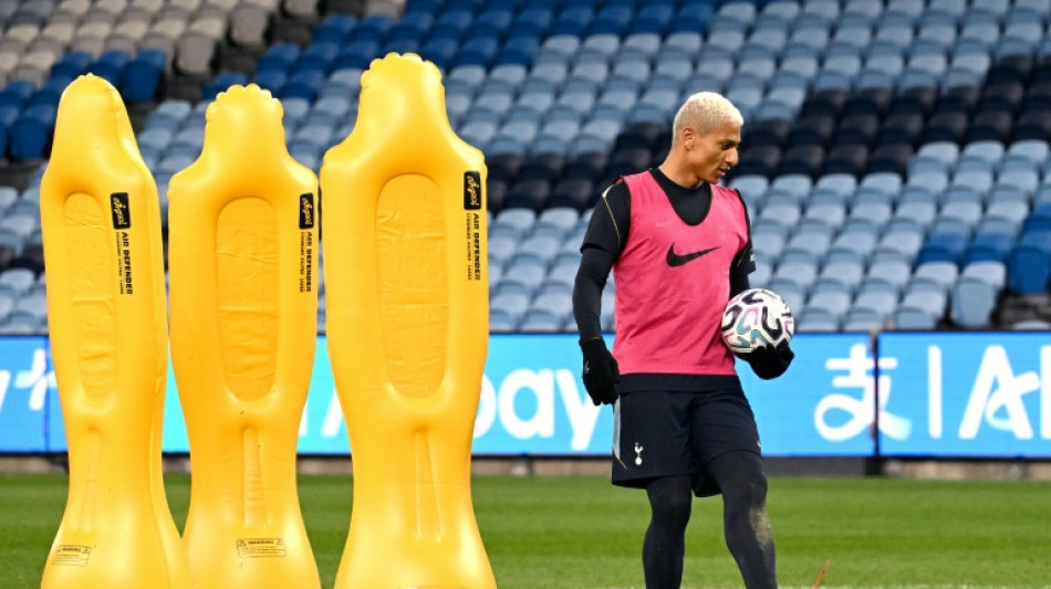 Richarlison queda fuera de la lista de los Spurs para la Copa de la Liga