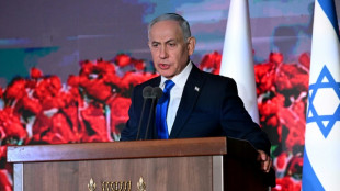Netanyahu dice que los palestinos de un campo de refugiados no podr&aacute;n regresar
