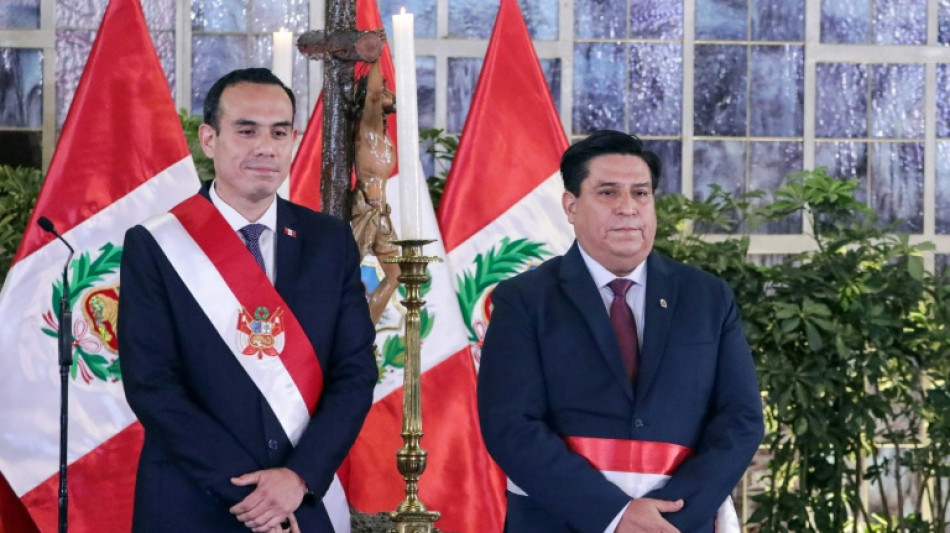 El presidente de Perú nombra a un general de línea dura para dirigir la lucha anticrimen