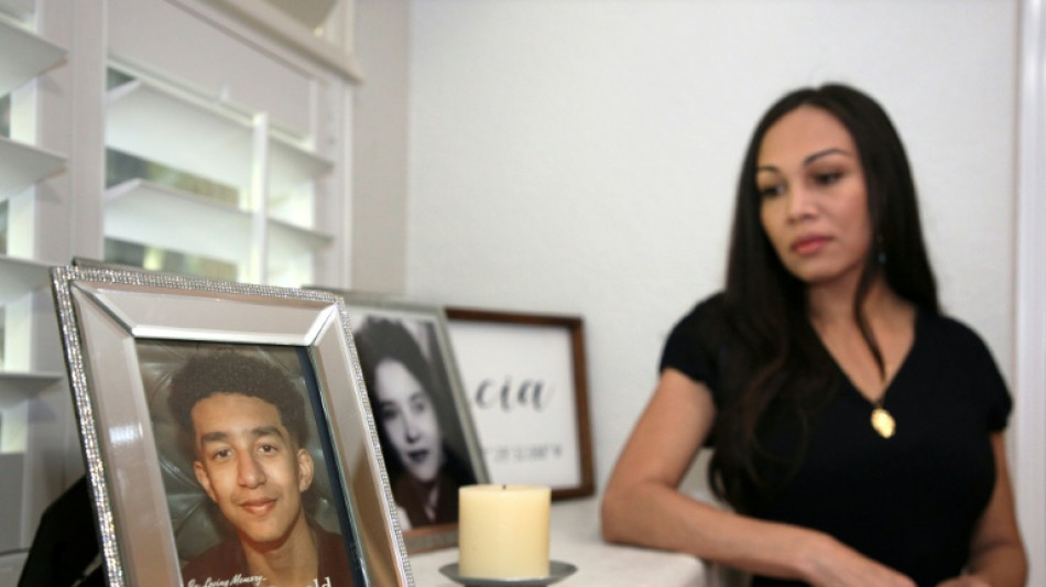 Mãe denuncia 'manipulação' de chatbot de IA após suicídio de seu filho nos EUA