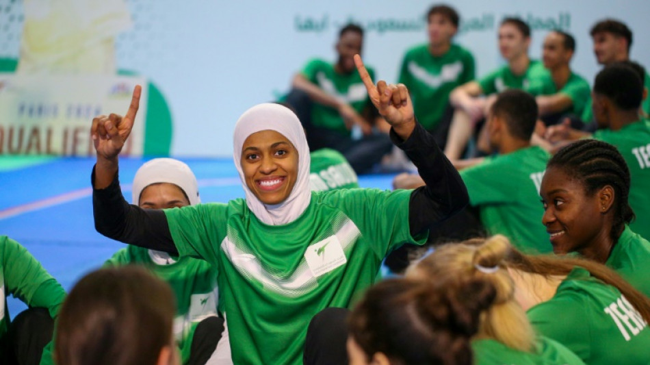 Do treino entre homens aos Jogos Ol&iacute;mpicos, a hist&oacute;ria de uma atleta saudita de taekwondo