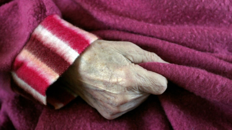 Fin de vie: le Comit&eacute; d'&eacute;thique rend un avis attendu