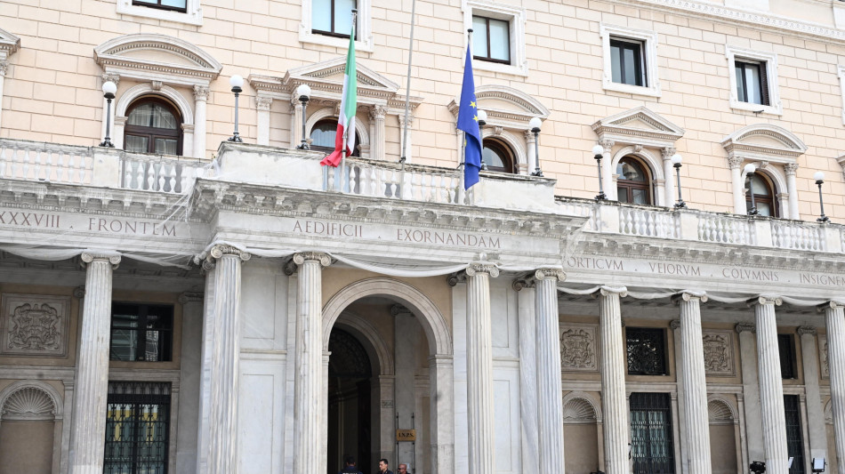 Inps, 27 milioni di lavoratori nel 2024, +1,4 milioni sul 2019