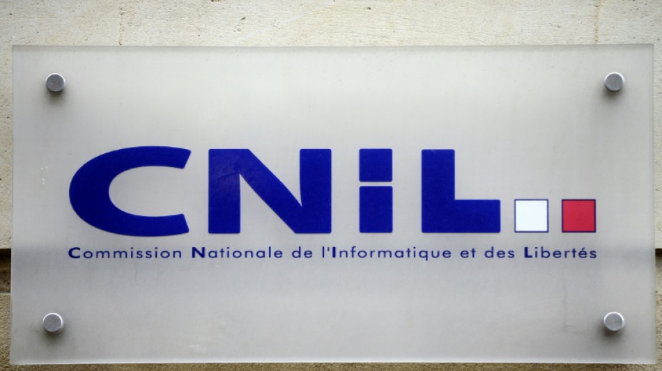 La Cnil enqu&ecirc;te apr&egrave;s des SMS de Reconqu&ecirc;te aux Fran&ccedil;ais de confession juive