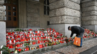 Philosophische Fakult&auml;t der Prager Uni &ouml;ffnet nach t&ouml;dlichem Angriff f&uuml;r einen Tag