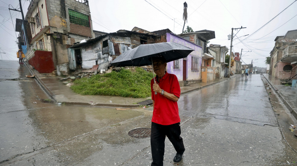 Nhc, l'uragano Melissa colpisce Cuba con venti a 190 km/h