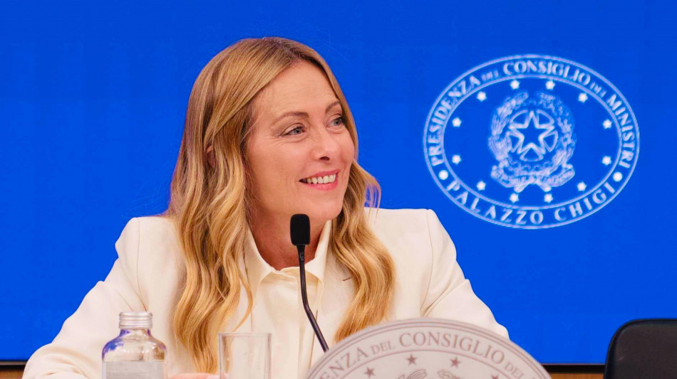 Meloni, sindaci eroi della politica, primo volto dello Stato