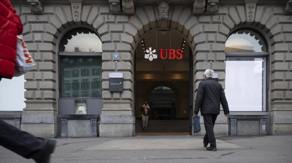 Ubs chiude il 2025 con l'utile netto a 7,8 miliardi di dollari