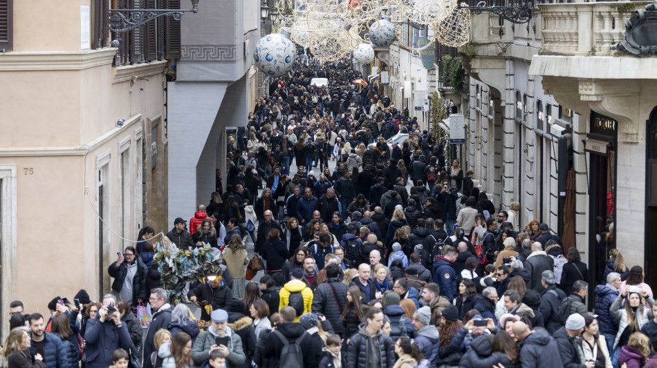 Aumenta potere d'acquisto, propensione al risparmio ai massimi dal 2009
