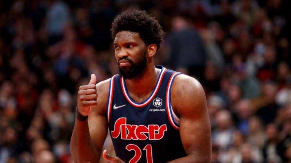 Play-offs NBA: Philadelphie, Phoenix, Dallas en demies, Paul &eacute;tablit un record