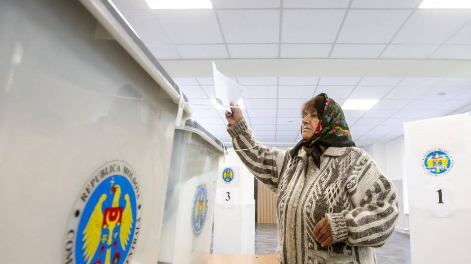 Testa a testa in Moldavia, filo-russi in lieve vantaggio