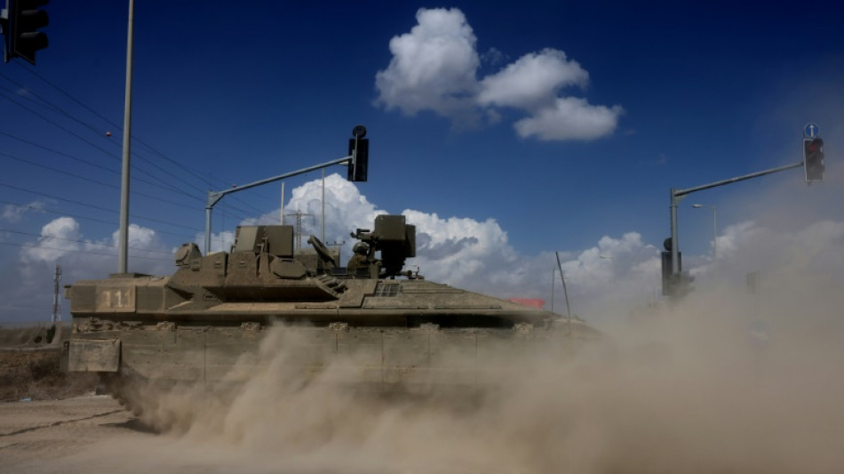 Les bilans s'aggravent &agrave; Gaza et en Isra&euml;l, l'arm&eacute;e se pr&eacute;pare &agrave; une offensive terrestre