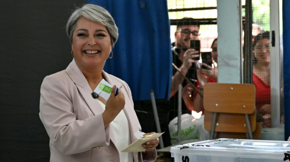 Communist vs Catholic - Chile prepares to choose a new president