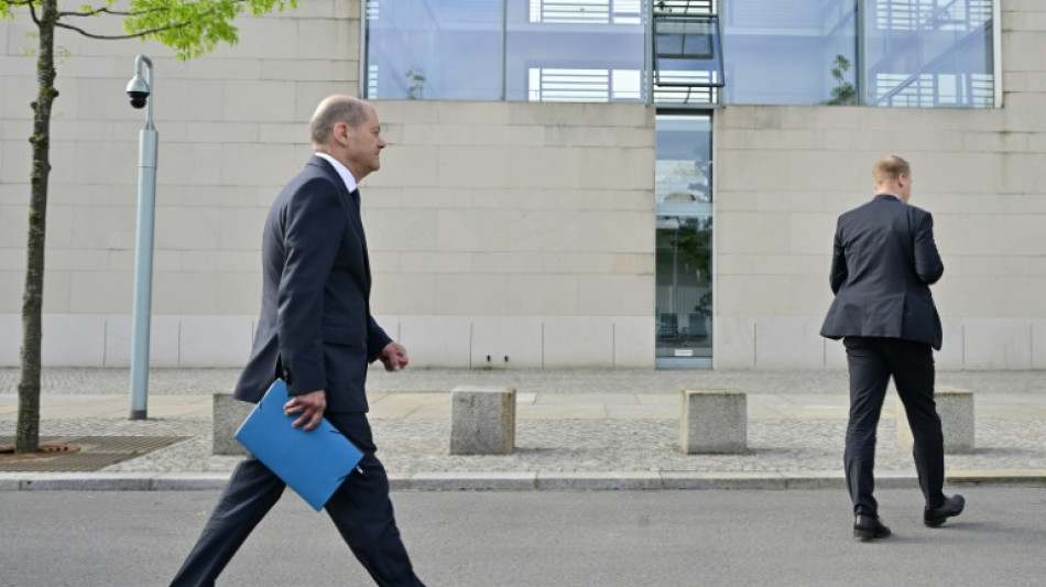 Scholz ver&auml;rgert Verteidigungspolitiker mit Auftritt im Ausschuss