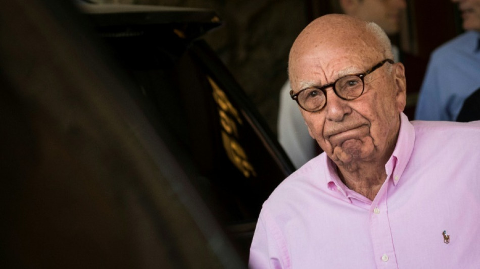 El magnate de los medios Rupert Murdoch se compromete por quinta vez, a los 92 a&ntilde;os