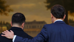 Macron, 'tutto &egrave; pronto per la pace, solo Mosca rifiuta'