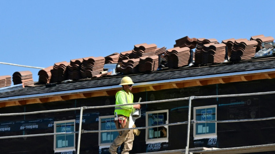 EUA aumenta cria&ccedil;&atilde;o de postos de trabalho e desemprego recua a 4,3%