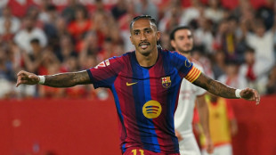 Flick confirms return of Barcelona duo Raphinha, De Jong