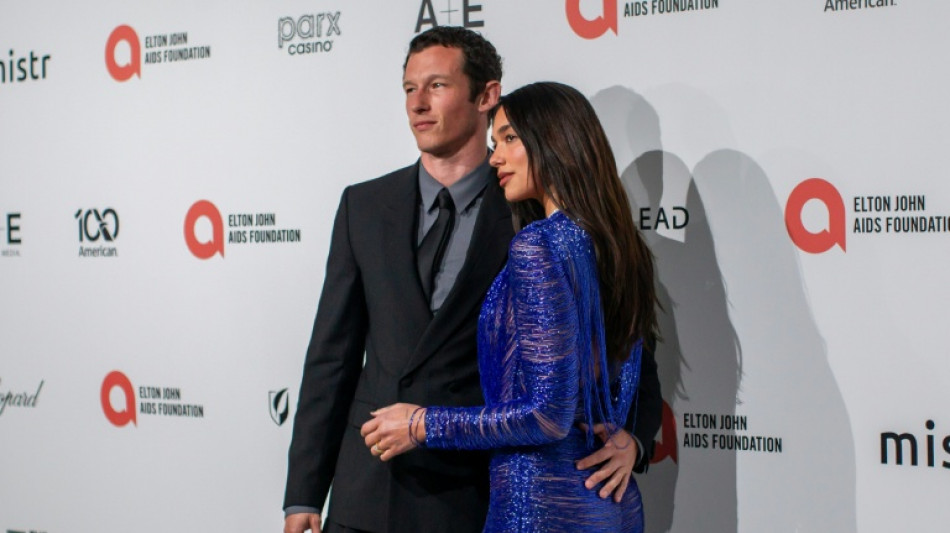 Berichte: S&auml;ngerin Dua Lipa hat Schauspieler Callum Turner geheiratet