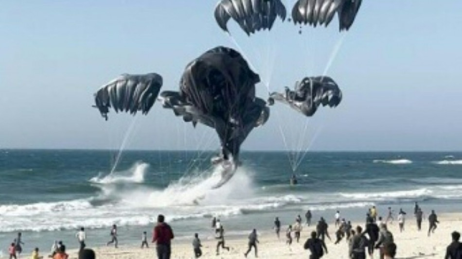 USA und Jordanien werfen 36.000 Mahlzeiten &uuml;ber dem Gazastreifen ab