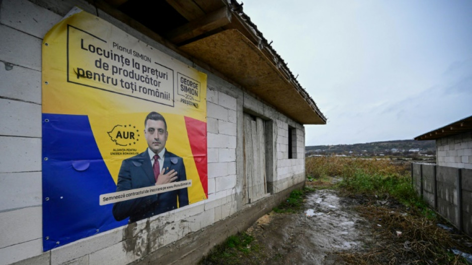 En Roumanie, des maisons en kit au service des ambitions présidentielles de l'extrême droite