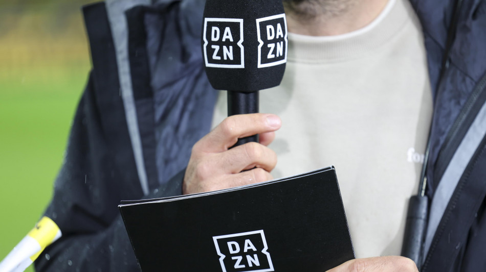 Calcio: Lazio-Milan in chiaro su Dazn domenica sera