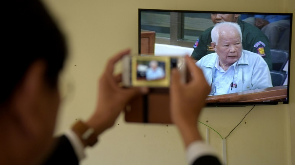 Cambodge: perp&eacute;tuit&eacute; pour le dernier dignitaire khmer rouge vivant, clap de fin pour le tribunal sp&eacute;cial