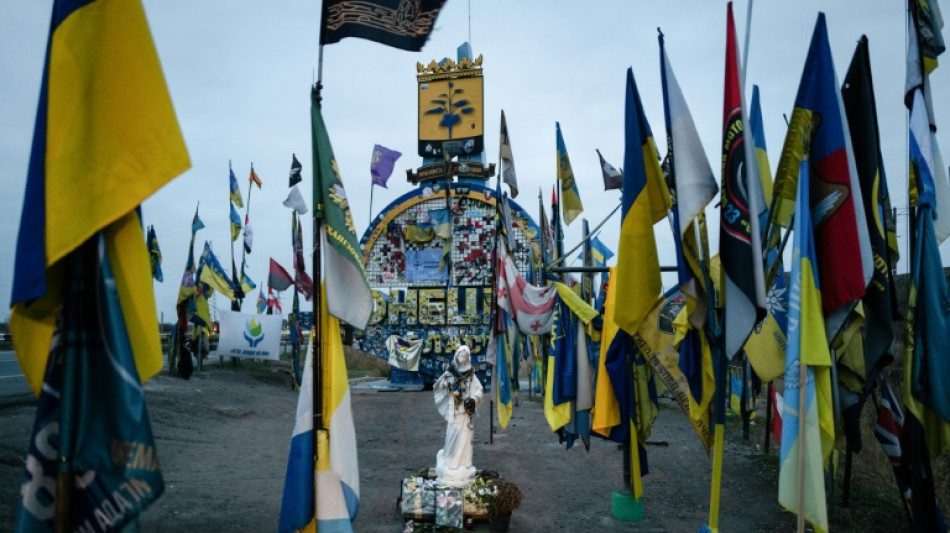 Ucr&acirc;nia promete nunca se render e R&uacute;ssia volta a impor amea&ccedil;a nuclear