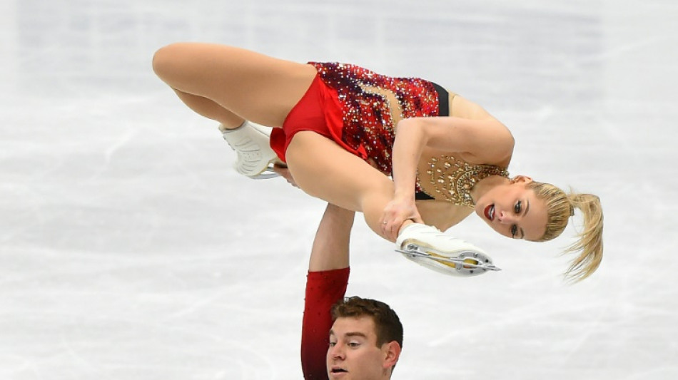 Mondiaux de patinage: sans Russes, les Am&eacute;ricains Knierim/Frazier en or en couples, James/Radford en bronze